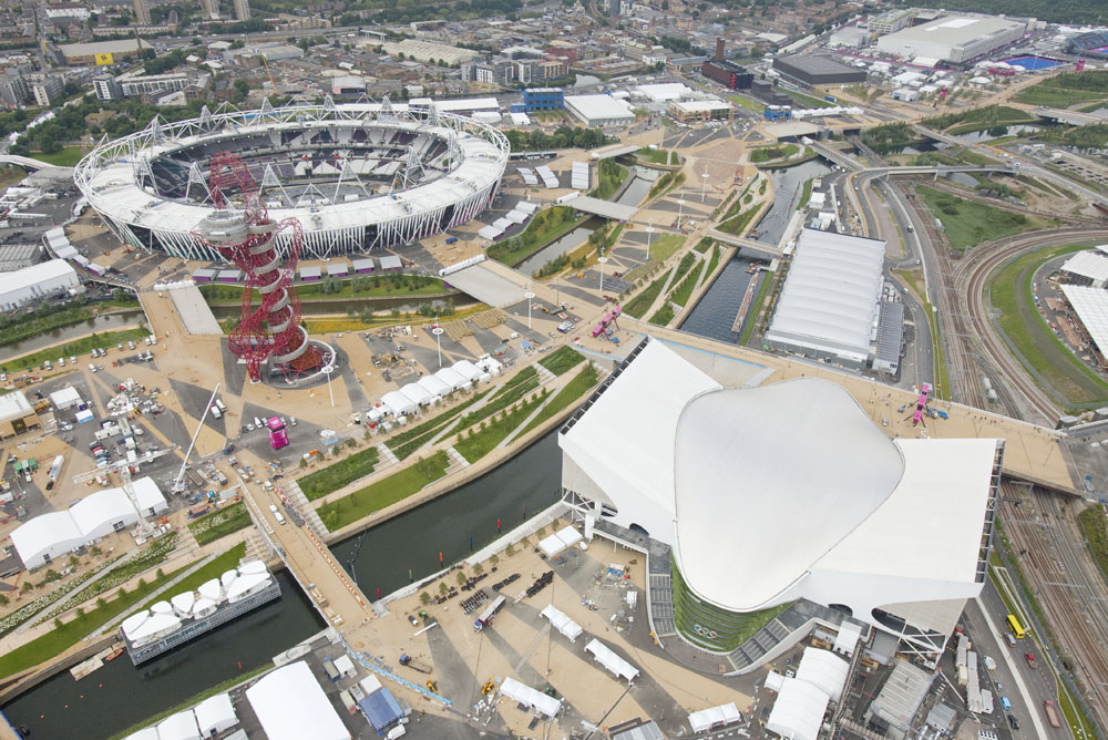     London Aquatics Centre 